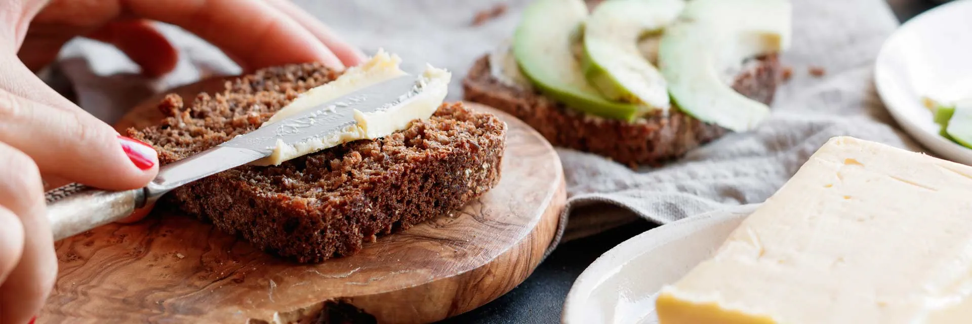 Seguro que ya has oído alguna vez sobre lo importante que es empezar el día con un buen desayuno. Pero posiblemente esta acción tenga muchos más beneficios.