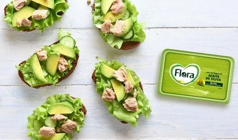 recipe image Sandwich de aguacate y atún